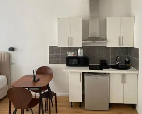 RESIDENCE DES HALLES - APPARTHOTEL - Image 4
