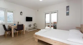 Villa Sara with Sea View and Private Heated Pool - Image 2