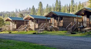 Yosemite Lakes Cabin & Cottages - Image 5