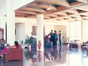 Wood Stock Hotel - Image 2