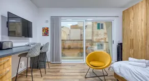 Stylish Studio with easy access to Valletta & Sliema - Image 2