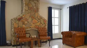 Roomy Mountain Top Resort, Batakundi - Image 5