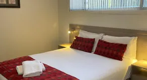 Hibernian Hotel - Image 4