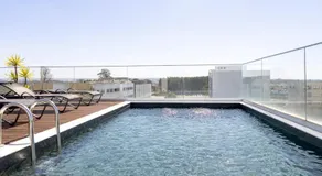 Oporto Fly Hotel - Image 2