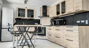 Magnifique villa 12 pers - 6 chambres avec salle de bain privative au Calme - 30 min Asterix - Ecrin de charme - Image 3