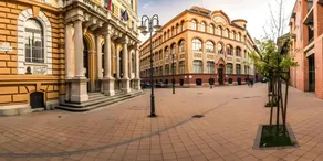New Blue Danube -Apartment with Balcony & Parking - Image 3
