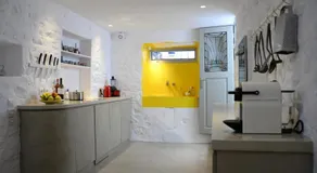 Ecloge, Hydra Island - Image 2