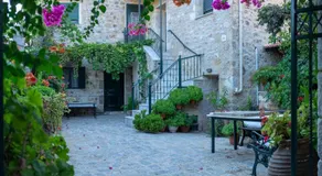 Olga's House - Image 5