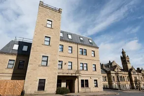 Halifax House, Studio Apartment 213 - Image 2