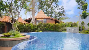 Karenina Agung Resort - Image 2