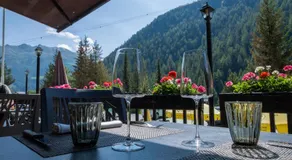 Hôtel Cristal - Swiss Riders Lodge Grimentz - Image 2