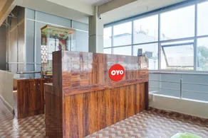 Hotel O Crown & Lodge - Image 4
