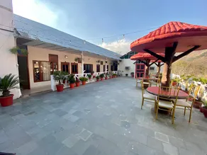 Hotel Sandhya Palace - Image 4