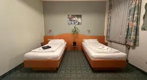 Mariazellerhof Room 018 - Image 4