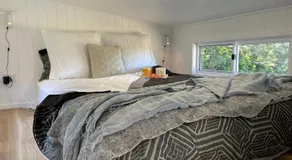 The Nest Tiny Home Mt Irvine - Image 2
