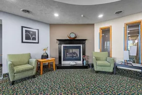 Burgundy Inn & Suites - Image 3