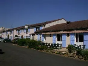 Hotel Le Beaulieu - Image 1
