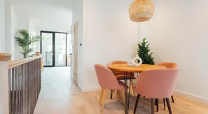 Luxurious & Modern London Apartment in Honor Oak - Image 3