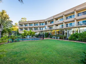 Camelot Motel - Image 4