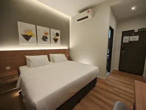 Karasky Hotel - Image 2
