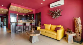 Luxury Condo with Panoramic Ocean Views, Sparkling Infinity Pool, and Modern Open-Concept Design - Image 4