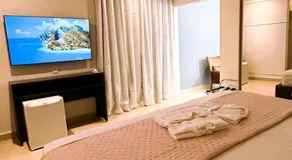 Hotel Rancho Verde - Image 2