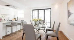 Large Three Bed Duplex Camden - Image 3