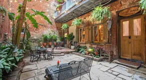 French Quarter Mansion - Image 5