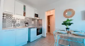 Superbe T2 au calme avec balcon sur la marina - 10 - Image 3