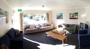 Blenheim Bridges Holiday Park - Image 4