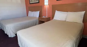 Parkview Motel - Image 5