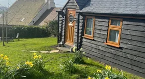 The Orchard Cabin - Image 5
