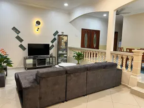 Mutiara Villa Homestay - Comfort Away From Home - Image 4