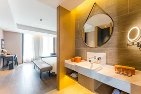 Atour Hotel Jiaxing Haiyan Haifeng Road - Image 4