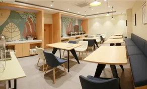 Hanting Hotel Hangzhou Central Wulin Square Metro Station - Image 2