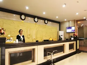 GreenTree Inn Hebei Zhangjiakou Xiahuayuan Xinchen Road Express Hotel - Image 3