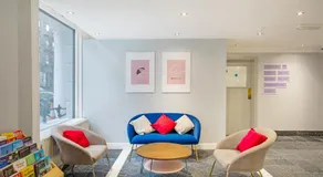 Apollo Hotel London Near Hyde Park and Paddington Station - Image 5
