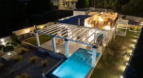 LUZ BLANCA Rooftop seaview villa - Image 3