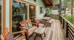 Yosemite Cub's Cabin - Image 5