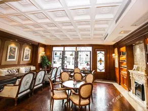 Fengqi Hotel - Image 5