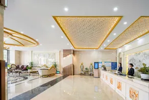 Shuanglong Plaza Hotel - Image 2