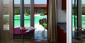 Joia Hotel & Luxury Apartments RTA - Image 4