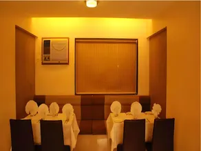 Hotel Tanish Residency - Image 3