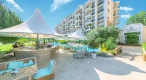 Stylish Apartment in Harmony Grand Resort Sunny Beach with Pool & Balcony - Image 5