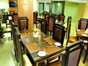 The Silver Leaf Hotel - Image 4