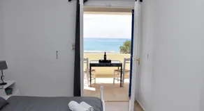 Ammos Apartments - Image 2