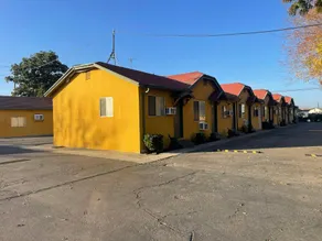 Oak Motel Modesto CA - Image 2