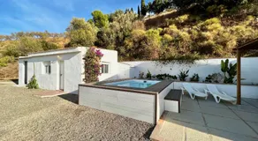 Villa Trompetilla & Casa Cactus Luxury Wellness Villa with Pool, Yoga Studio & Hammam for 20p in Montes de Málaga 40 min to Malaga city - Image 5