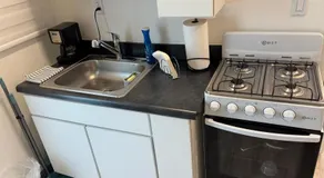 Central location - Image 4