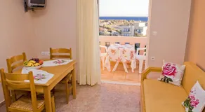 Margarita Αpartments Sea View - Image 3